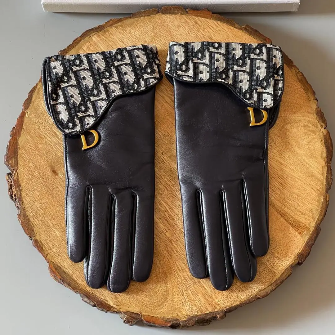 Dior Ladies Gloves 320-3