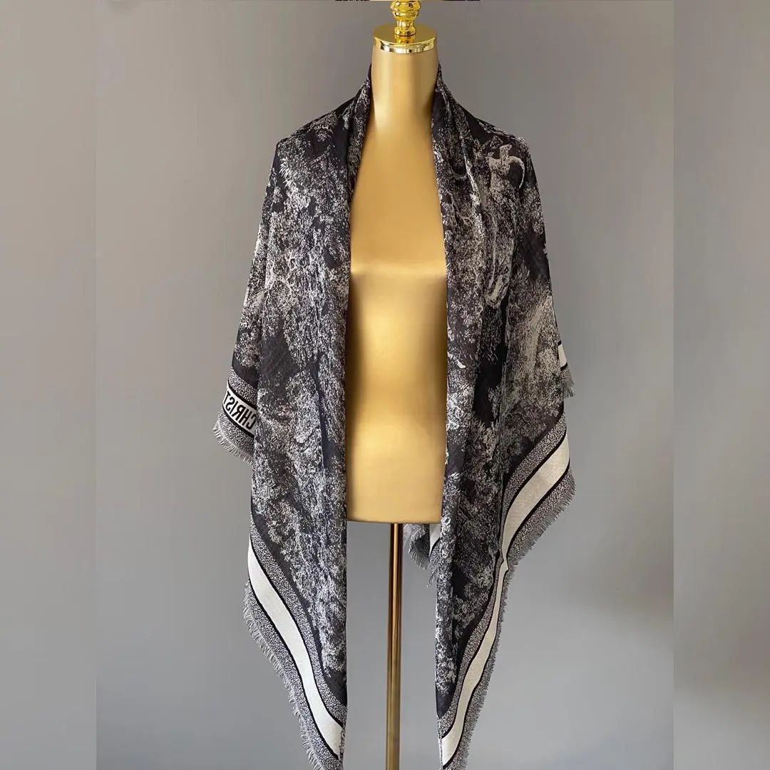 Dior Shawls 500-9