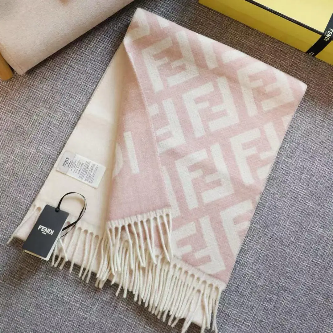 Fendi Ladies Scarf 350-8