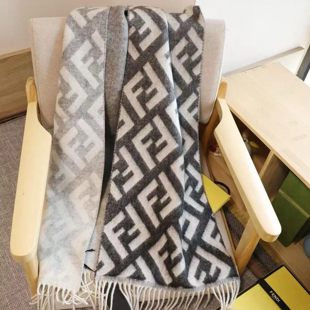 Fendi Ladies Scarf 350-9