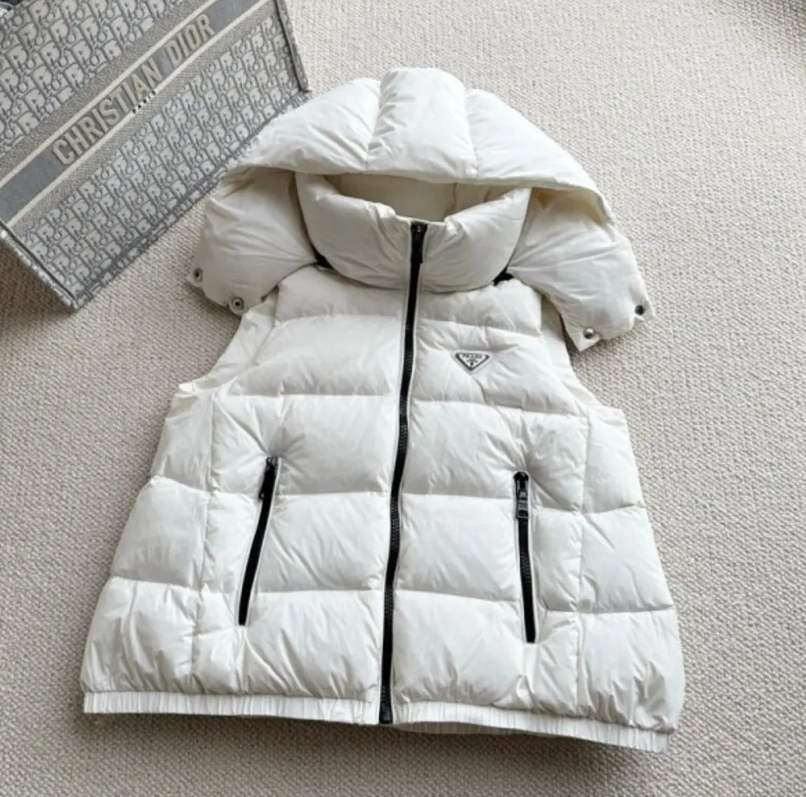 Prada Ladies Jacket 600-2