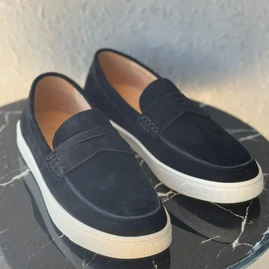 Brunello Cucinelli Mens Sneakers 550-1