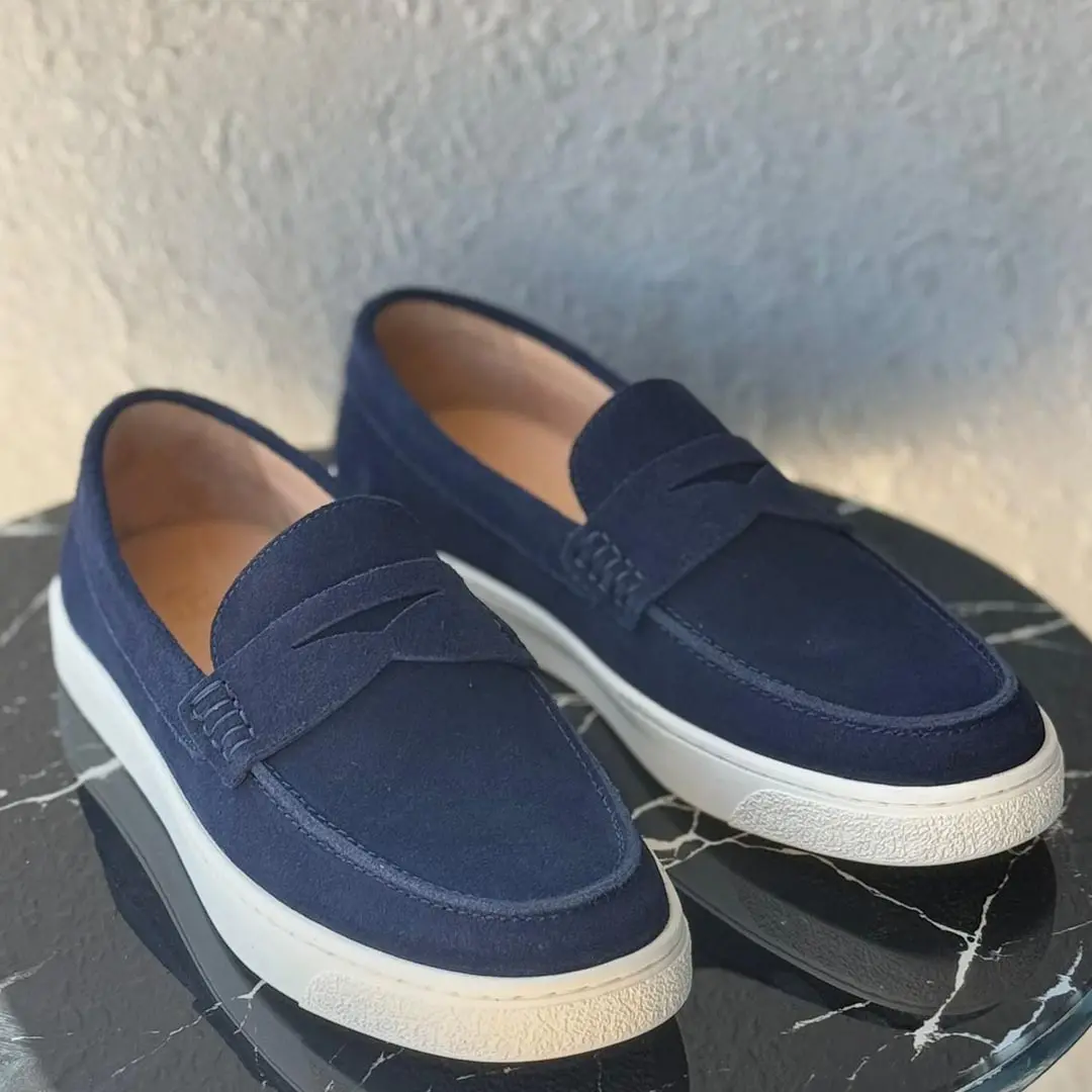 Brunello Cucinelli Mens Sneakers 550-2