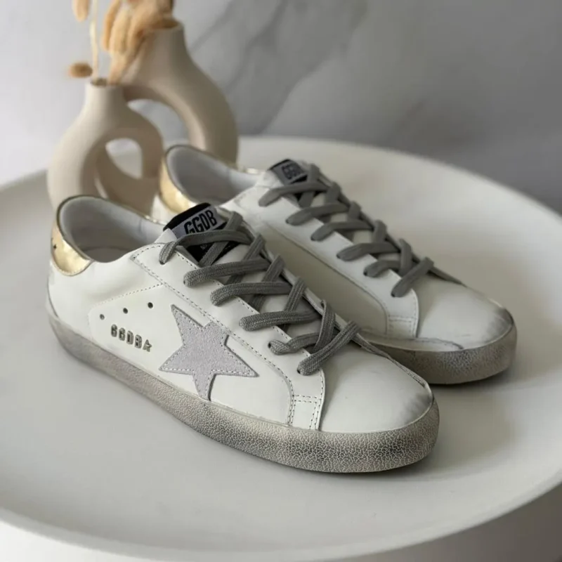 Golden Goose Ladies Sneakers 450-1