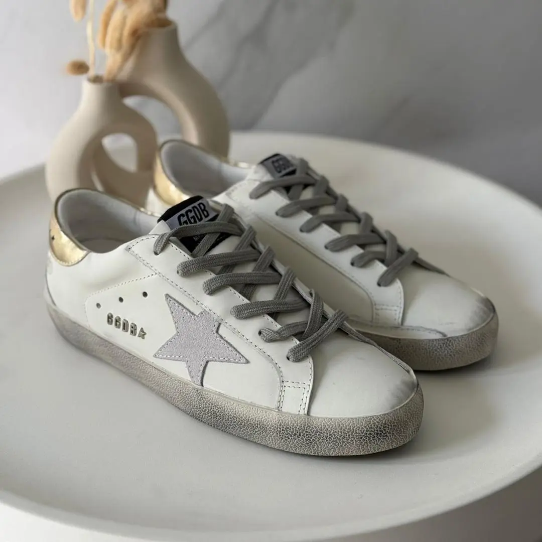 Golden Goose Ladies Sneakers 450-1