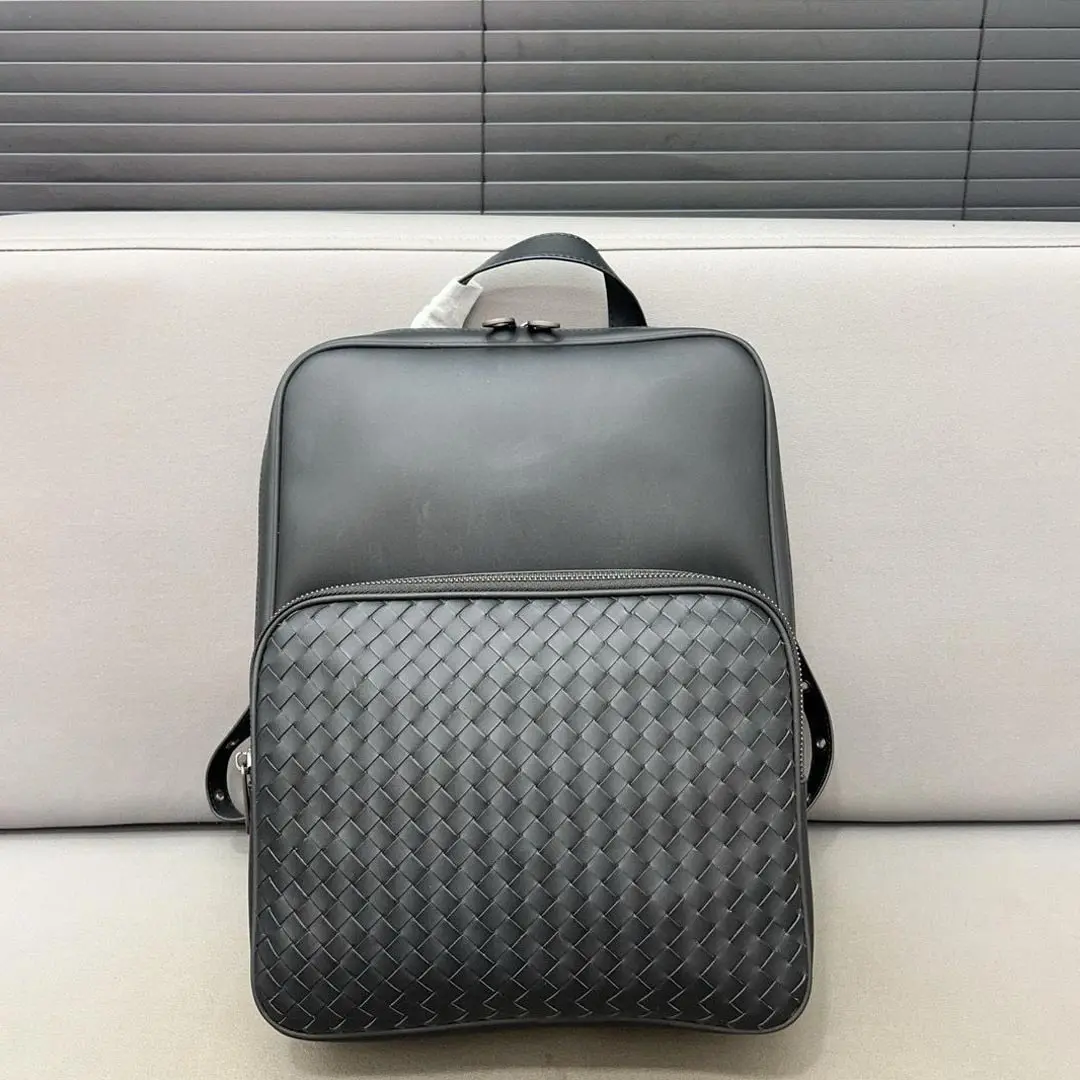 Bottega Veneta Back Pack 650-1